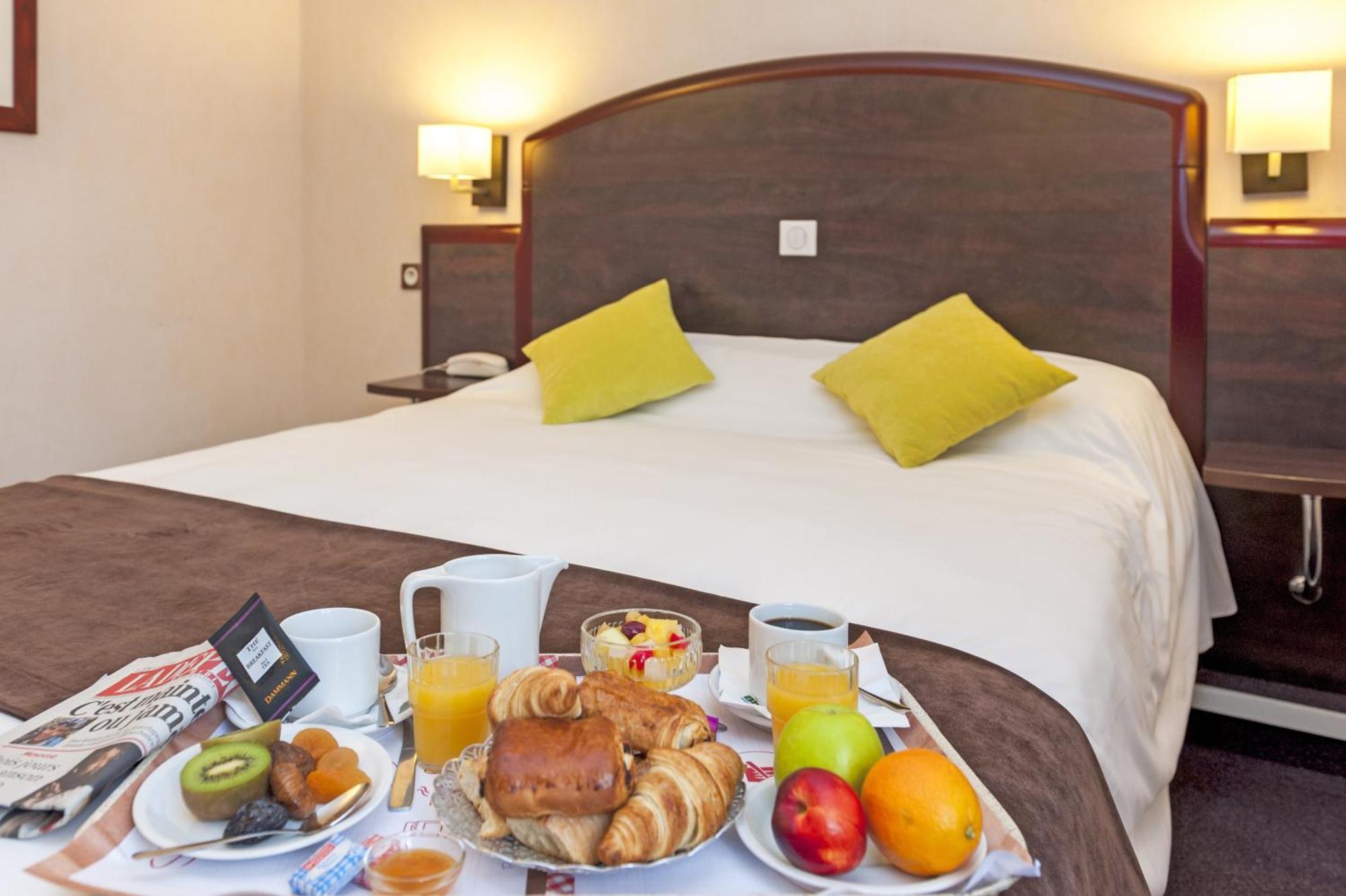 Brit Hotel Cahors - Le France Екстер'єр фото